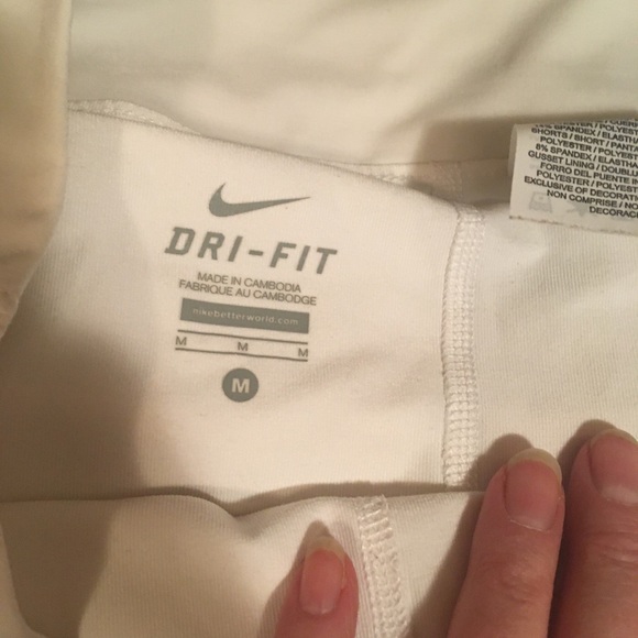 Nike size M - Picture 5 of 7